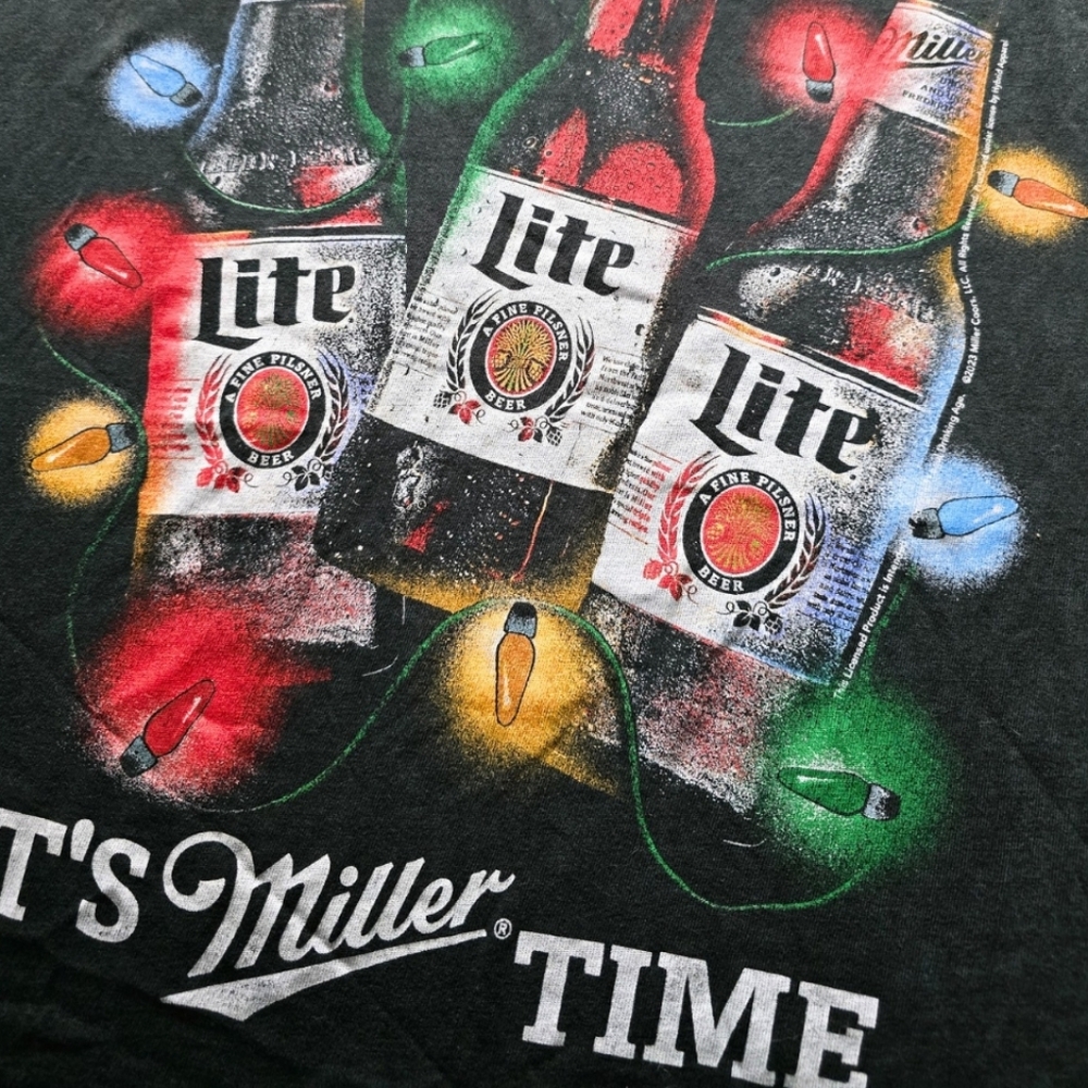 Abercrombie & Fitch Miller Beer Holiday Lites Christmas T-shirt Distressed XXL - Picture 4 of 6